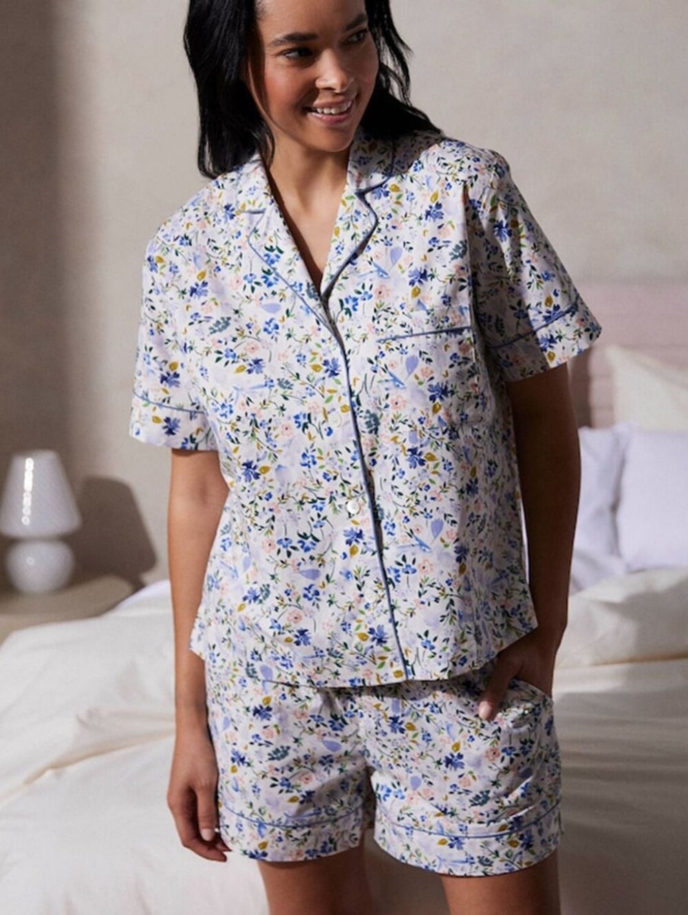 Love & Lore Floral Blue and Yellow Organic 100% Cotton Pajama Set Large